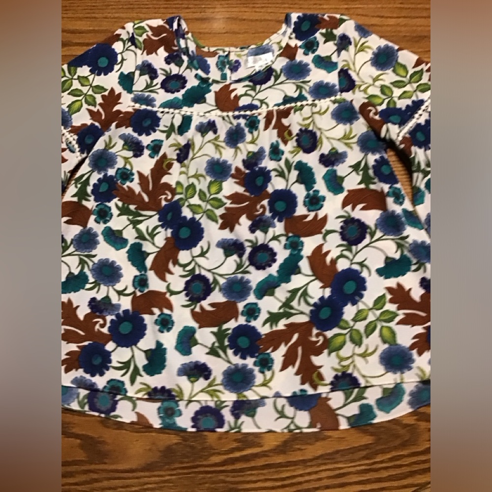 Studio Blue and Brown top, with bell sleeves size petite XL